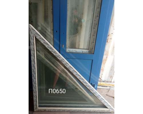 Пластиковое окно б/у 1350×1360