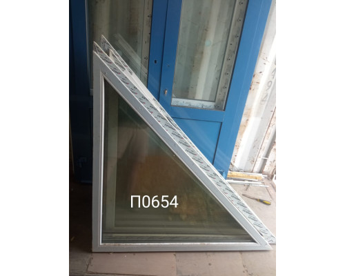 Пластиковое окно б/у 1350×1370