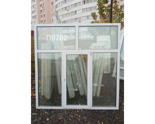 Пластиковое окно б/у 2100×2070